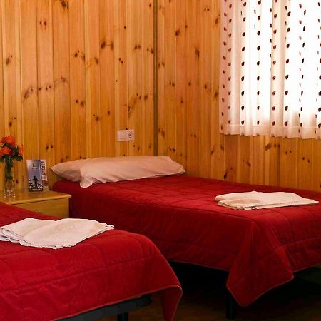 Camping Valle De Tena Sabiñánigo Dış mekan fotoğraf