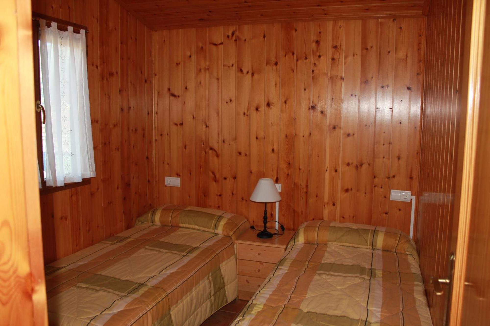 Camping Valle De Tena Sabiñánigo Dış mekan fotoğraf